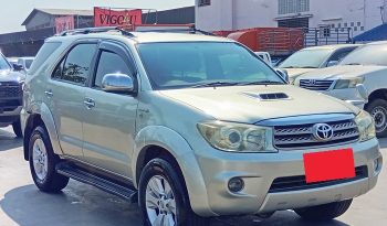 TOYOTA 4WD 2010 3.0V AT FORTUNER SILVER  2167 full