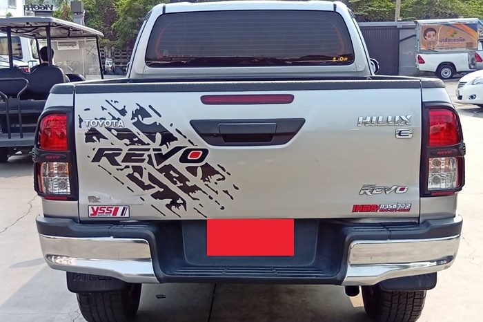 REVO 4WD 2019 2.4E MT SMART CAB SILVER  8983 full