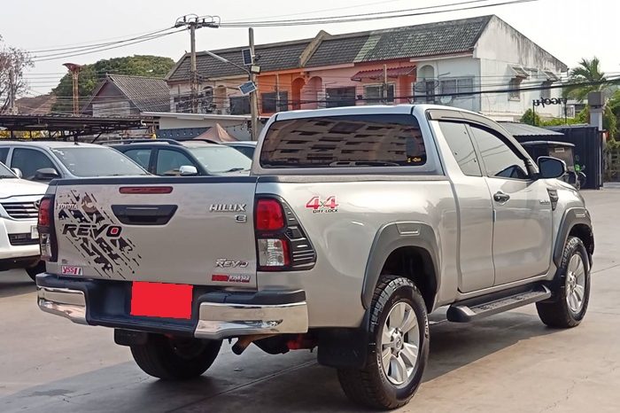 REVO 4WD 2019 2.4E MT SMART CAB SILVER  8983 full