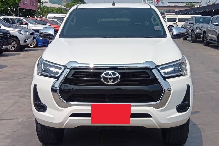 REVO PRE 2022 2.4 ENTRY AT SMART CAB WHITE  1952 full