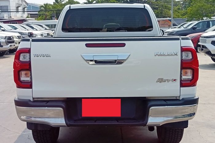 REVO PRE 2022 2.4 ENTRY AT SMART CAB WHITE  1952 full