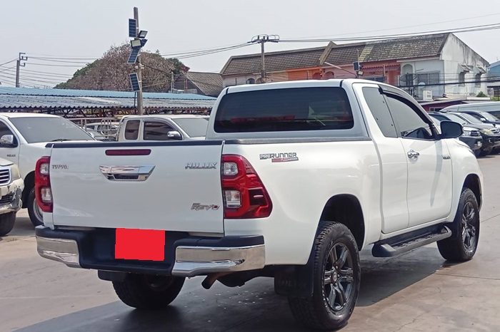 REVO PRE 2022 2.4 ENTRY AT SMART CAB WHITE  1952 full