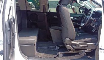 REVO PRE 2022 2.4 ENTRY AT SMART CAB WHITE  1952 full