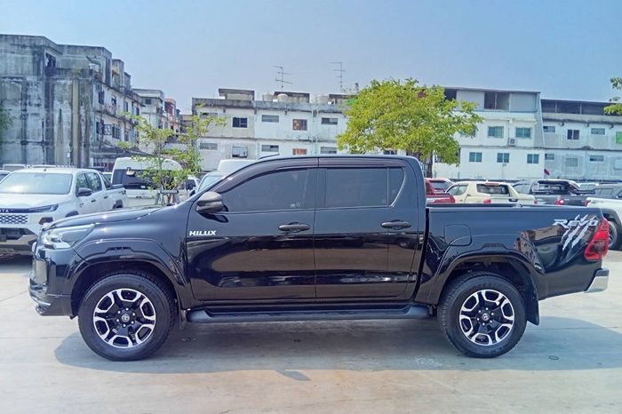 REVO PRE 2021 2.4 MID AT DOUBLE CAB BLACK  9180 full