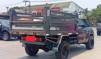 REVO 4WD 2023 2.8 ENTRY MT STANDARD GREY  4696 full