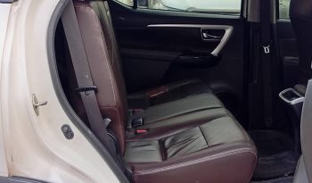 TOYOTA 2WD 2019 2.4V AT FORTUNER WHITE  1490 full