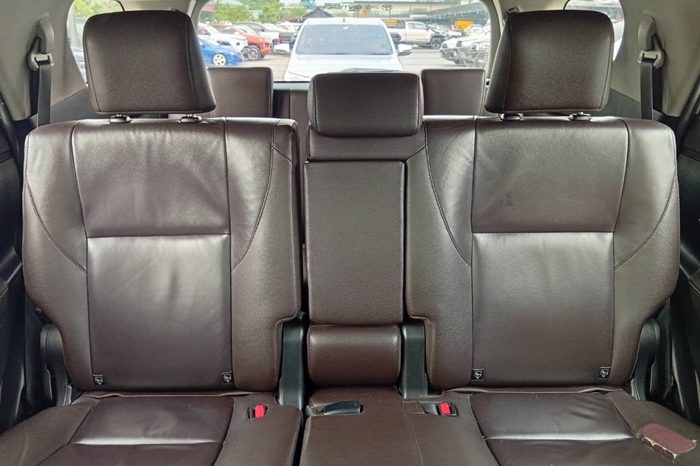 TOYOTA 2WD 2019 2.4V AT FORTUNER WHITE  1490 full