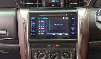 TOYOTA 2WD 2019 2.4V AT FORTUNER WHITE  1490 full