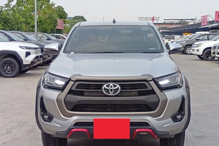 REVO PRE 2021 2.4 MID AT SMART CAB SILVER  195 full