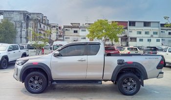 REVO PRE 2021 2.4 MID AT SMART CAB SILVER  195 full