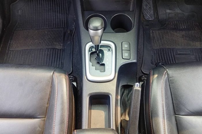 REVO PRE 2021 2.4 MID AT SMART CAB SILVER  195 full