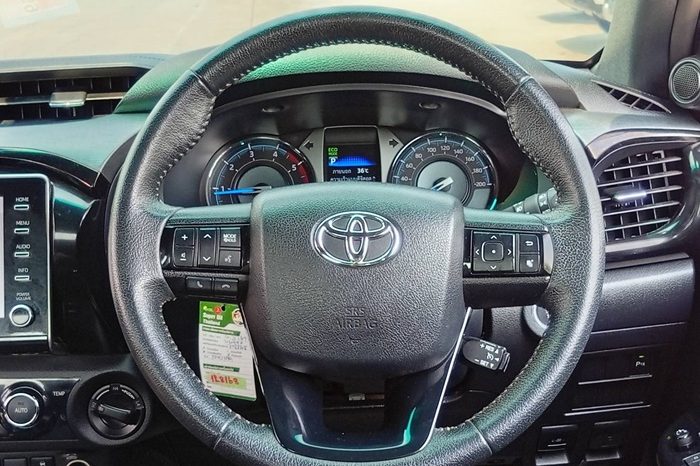 ROCCO 4WD 2021 2.8 HIGHT AT SMART CAB WHITE  990 full