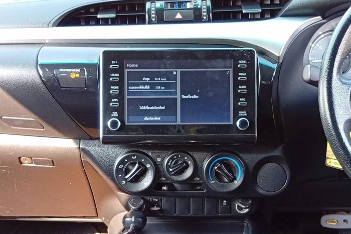 REVO PRE 2021 2.4 MID AT SMART CAB SILVER  3426 full