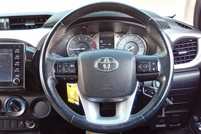 REVO PRE 2021 2.4 MID AT SMART CAB SILVER  3426 full