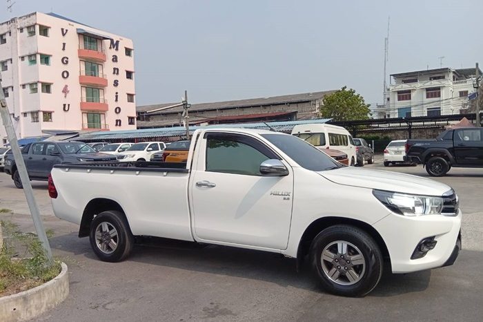 REVO 2WD 2020 2.8J MT STANDARD WHITE  59552 full