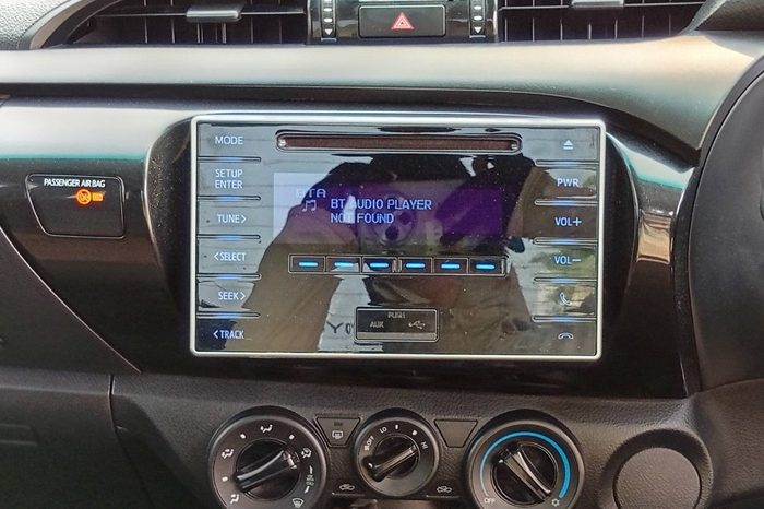 REVO 2WD 2020 2.8J MT STANDARD WHITE  59552 full