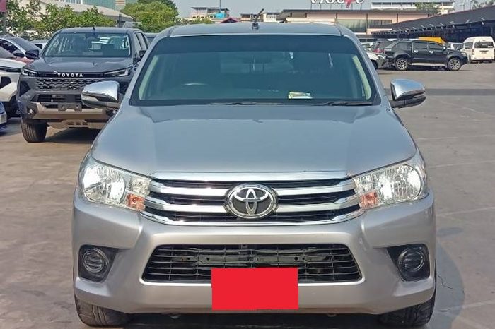 REVO 2WD 2018 2.4E MT DOUBLE CAB SILVER  3604 full