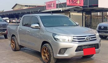 REVO 2WD 2018 2.4E MT DOUBLE CAB SILVER  3604 full
