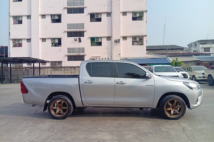 REVO 2WD 2018 2.4E MT DOUBLE CAB SILVER  3604 full
