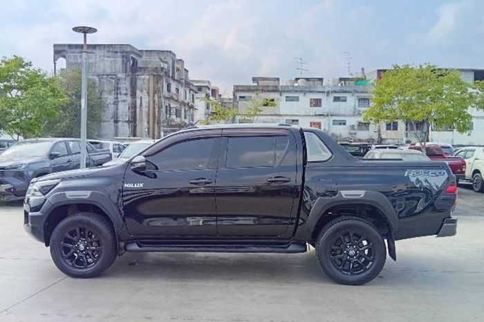 ROCCO PRE 2021 2.4G AT DOUBLE CAB BLACK  9585 full