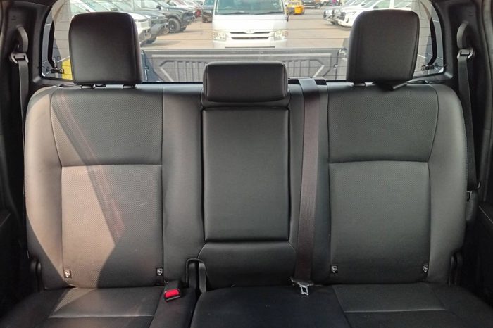 ROCCO PRE 2021 2.4G AT DOUBLE CAB BLACK  9585 full