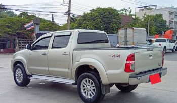 VIGO 4WD 2014 2.5E MT DOUBLE CAB SILVER  3318 full