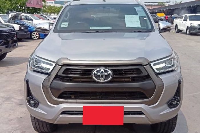 REVO 4WD 2021 2.4 MID MT DOUBLE CAB SILVER  4934 full