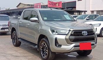 REVO 4WD 2021 2.4 MID MT DOUBLE CAB SILVER  4934 full