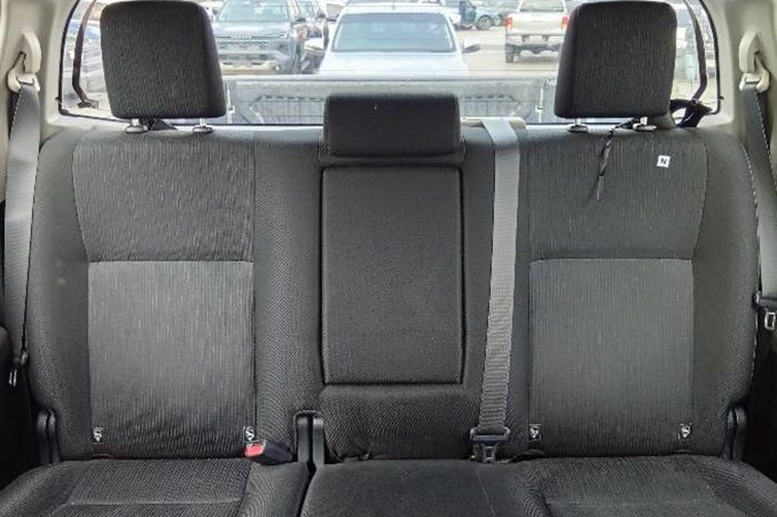 REVO 4WD 2021 2.4 MID MT DOUBLE CAB SILVER  4934 full