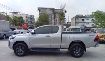 REVO PRE 2022 2.4 ENTRY AT DOUBLE CAB SILVER  4139 full