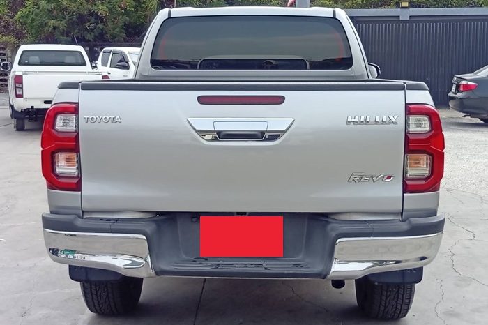 REVO PRE 2022 2.4 ENTRY AT DOUBLE CAB SILVER  4139 full