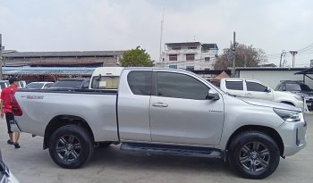 REVO PRE 2022 2.4 ENTRY AT DOUBLE CAB SILVER  4139 full