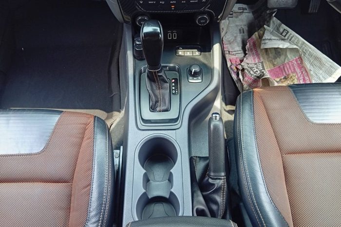 FORD 4WD 2017 3.2 AT DOUBLE CAB WHITE  4930 full