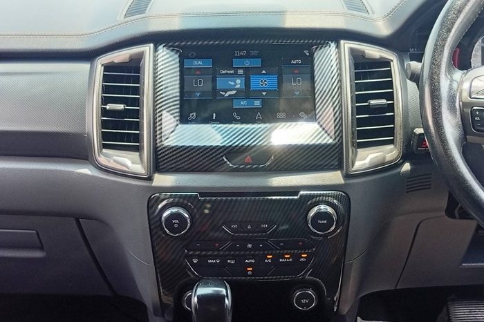 FORD 4WD 2017 3.2 AT DOUBLE CAB WHITE  4930 full