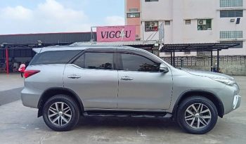 TOYOTA 4WD 2017 2.8V AT FORTUNER SILVER  8388 full
