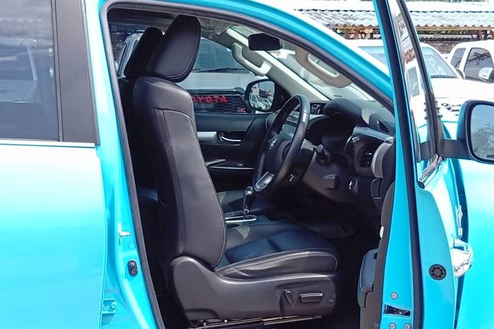 REVO 4WD 2020 2.8 HIGHT AT DOUBLE CAB BLUE  7871 full