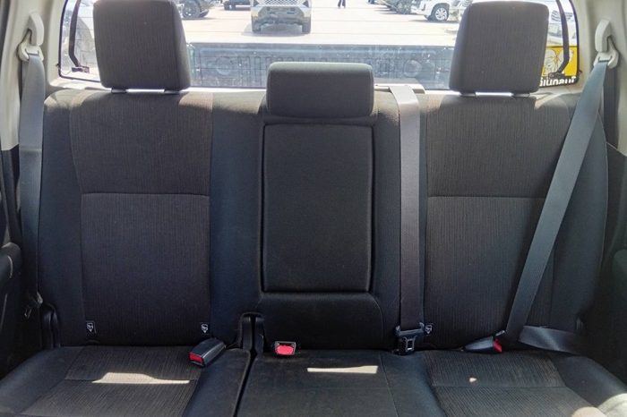 REVO 2WD 2018 2.4E MT DOUBLE CAB SILVER  9424 full