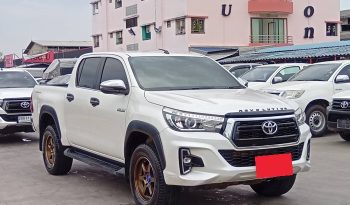 REVO PRE 2019 2.4G AT DOUBLE CAB WHITE  638 full