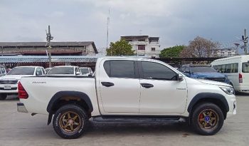 REVO PRE 2019 2.4G AT DOUBLE CAB WHITE  638 full
