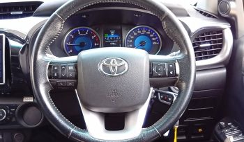 REVO PRE 2019 2.4G AT DOUBLE CAB WHITE  638 full