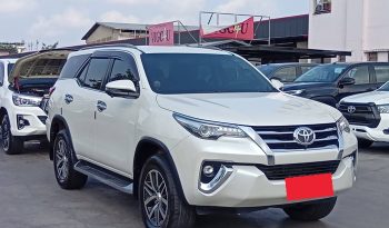 TOYOTA 4WD 2018 2.4V AT FORTUNER WHITE  4132 full