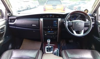 TOYOTA 4WD 2018 2.4V AT FORTUNER WHITE  4132 full