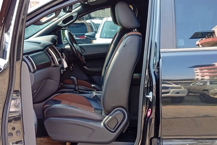 FORD 4WD 2017 3.2 AT DOUBLE CAB BLACK  3484 full