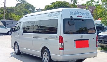 TOYOTA 2WD 2017 3.0 MT COMMUTER SILVER  2143 full