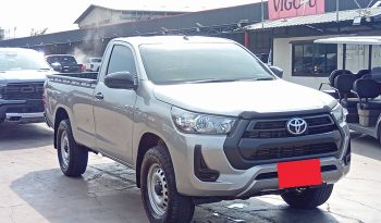 REVO 4WD 2021 2.8 ENTRY MT STANDARD SILVER  4761 full