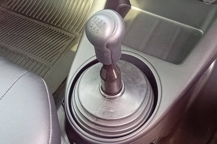 REVO 4WD 2021 2.8 ENTRY MT STANDARD SILVER  4761 full