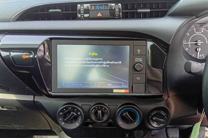 REVO 4WD 2021 2.8 ENTRY MT STANDARD SILVER  4761 full