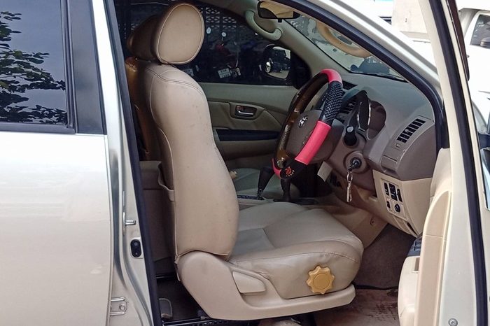 TOYOTA 4WD 2007 3.0V AT FORTUNER SILVER  7427 full