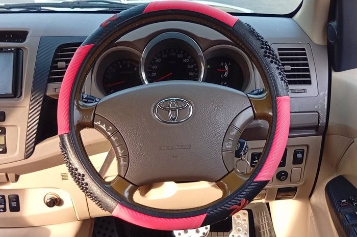 TOYOTA 4WD 2007 3.0V AT FORTUNER SILVER  7427 full