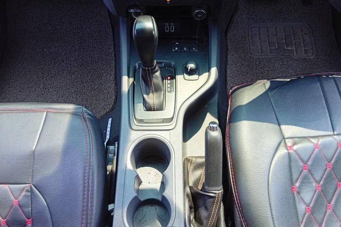 FORD 4WD 2017 3.2 AT DOUBLE CAB WHITE  7416 full